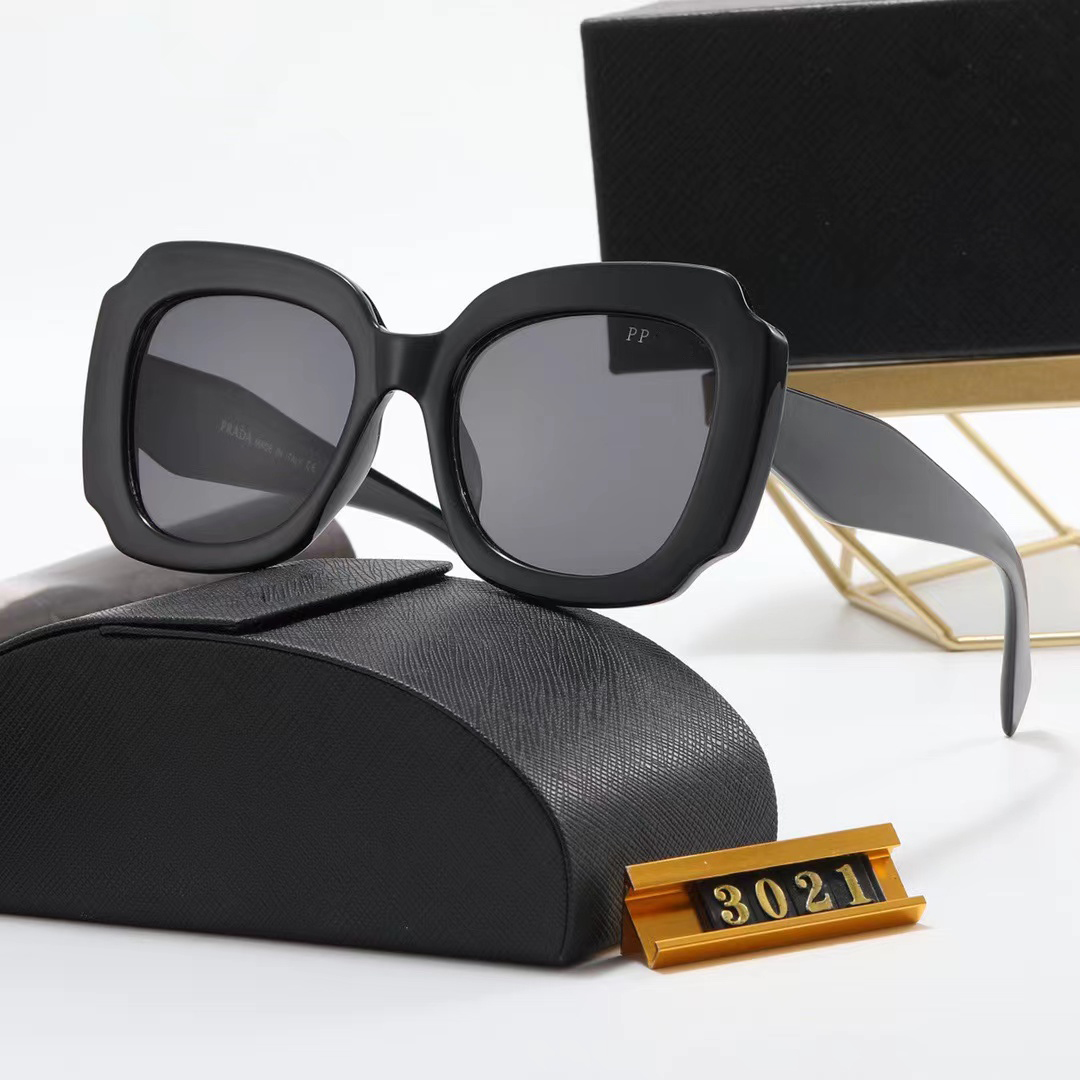 Luxury Designer Sunglasses Men Eyeglasses Outdoor Shades Frame Fashion Classic Lady Sun glasses Mirrors for Women Irregular glasses p
Luxury Designer Sunglasses Men Eyeglasses Outdoor Shades Frame Fashion Classic Lady Sun glasses Mirrors for Women Irregular glasses p