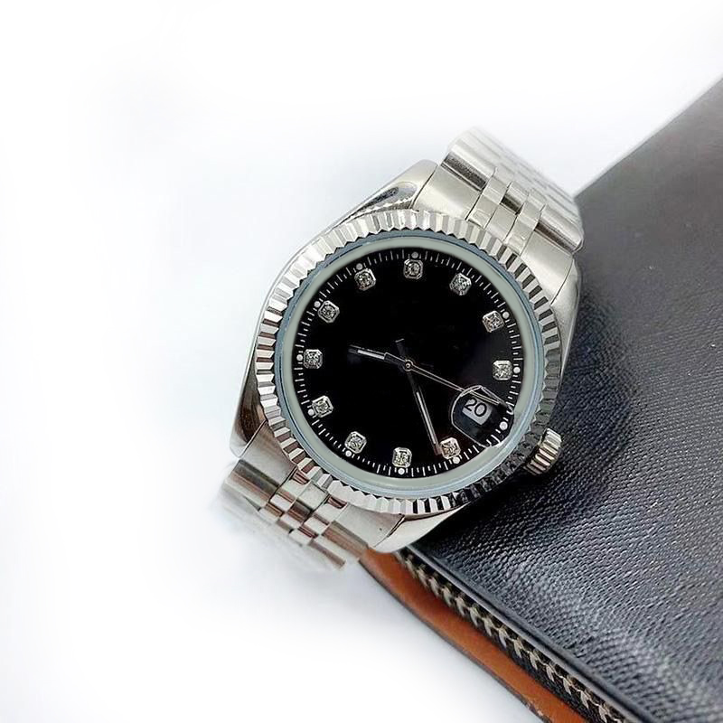 Oyster perpetual mechanical watch classic men watch designer 31mm 28mm waterproof plated gold silver wristwatches fashion watches women pink waterproof SB034 Q2, Box
Oyster perpetual mechanical watch classic men watch designer 31mm 28mm waterproof plated gold silver wristwatches fashion watches women pink waterproof SB034 Q2, Box