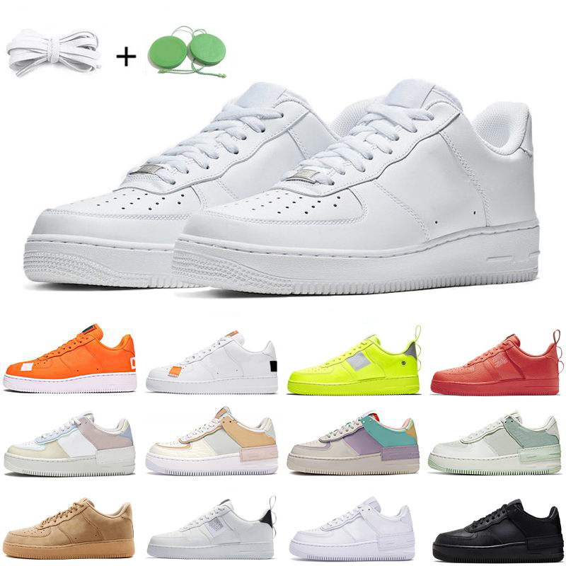 1 Low Men Women Running Shoes Sneaker Classic Triple White Shadow Utility Black Wheat Pistachio Frost Pale Ivory Pastel Platform Mens Trainers Sports Sneakers