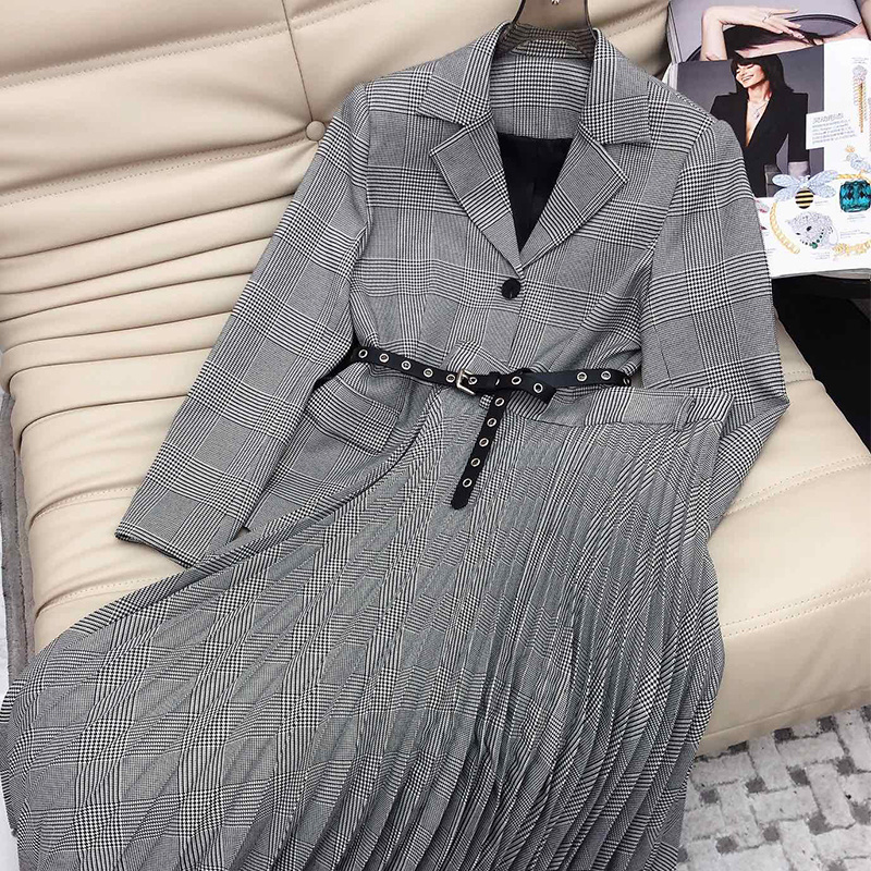 Two Piece Dress 2023 Office Lady 2 Blazer Set Lapel Metal Belt Suit Jackets High Waist Organ Pleated Skirt Grey Plaid Elegent Suits 230324