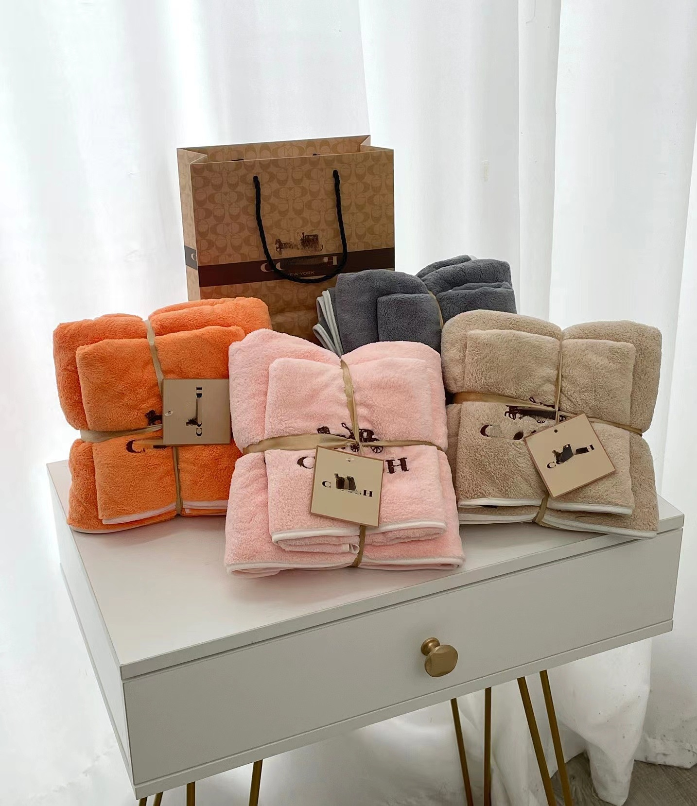 Coral Fleece Bath Towel Two-piece Set Quick Drying Absorbent Bath Towel Best quality