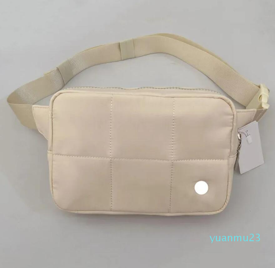 lu quilted grid belt bag Outdoor sport yoga waist bags women adjustable strap zipper Cross body camera bag messenger designer fanny pack 088
lu quilted grid belt bag Outdoor sport yoga waist bags women adjustable strap zipper Cross body camera bag messenger designer fanny pack 088