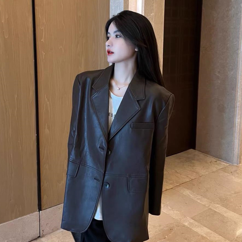 Women's Jacket Fashion Front Button Faux Leather Blazer Coat Spring Vintage Long Sleeve Flap Pockets Female Outerwear Chic Veste Femme 230324