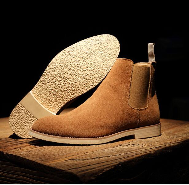 Autumn and Winter British Martin Boots Pointed Casual Shoes Leather High-top Men's Chelsea Boots Motorcycle Boots Yellow color