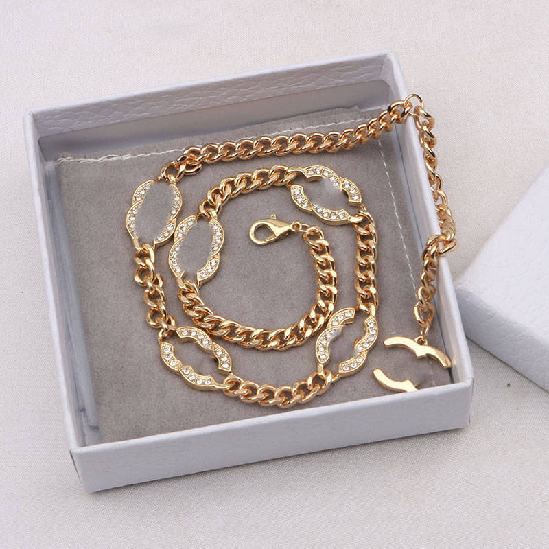 20style Fashion Brand Designer 18K Gold Plated Pendant Necklaces Luxury C Double Letter Geometric Link Men Women Lovers Necklace Jewelry
20style Fashion Brand Designer 18K Gold Plated Pendant Necklaces Luxury C Double Letter Geometric Link Men Women Lovers Necklace Jewelry