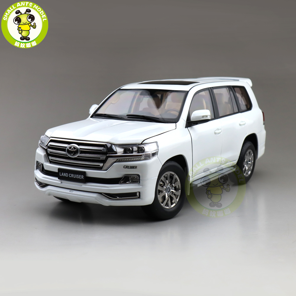 NEW 1/18 KENGFAI Land Cruiser 200 LC200 Diecast SUV Car Model Toys for Boys Girls gifts Toys For Adults And Kid