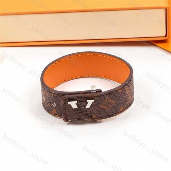 Charm Bracelets 3 Colors Modern Unisex Bracelets Fashion Adjustable Pattern Men Women Bangles Birthday Gift for Couple Leather Bracelet J2303252
Charm Bracelets 3 Colors Modern Unisex Bracelets Fashion Adjustable Pattern Men Women Bangles Birthday Gift for Couple Leather Bracelet J2303252