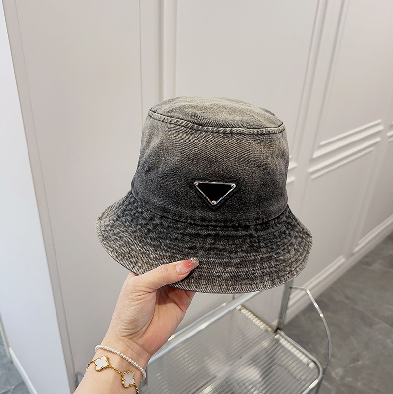 Designers bucket hat Luxury hat Solid color design hat Top level version fashion travel sun hat Leisure new hat four seasons can wear Denim material Factory stores, No 2
Designers bucket hat Luxury hat Solid color design hat Top level version fashion travel sun hat Leisure new hat four seasons can wear Denim material Factory stores, No 2