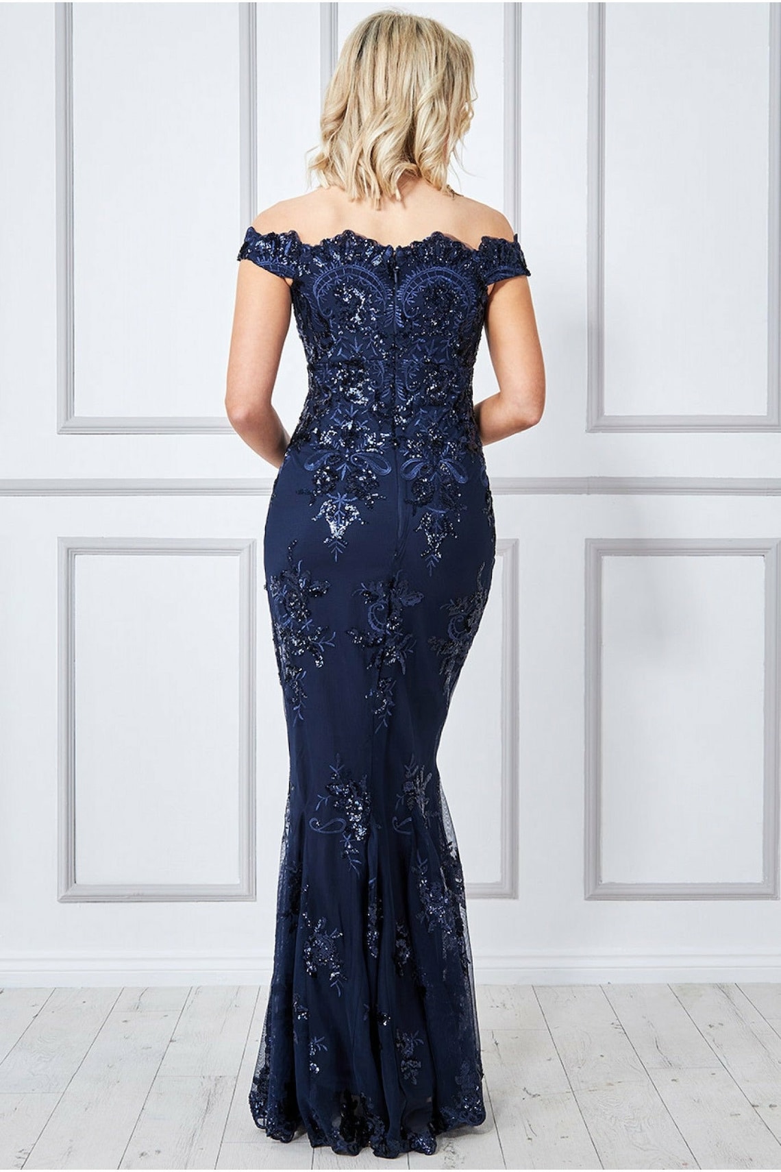 Navy Mermaid Evening Dresses Lace Appliqued Prom Gowns Off The Shoulder Neck Floor Length Tulle Formal Dress For Women