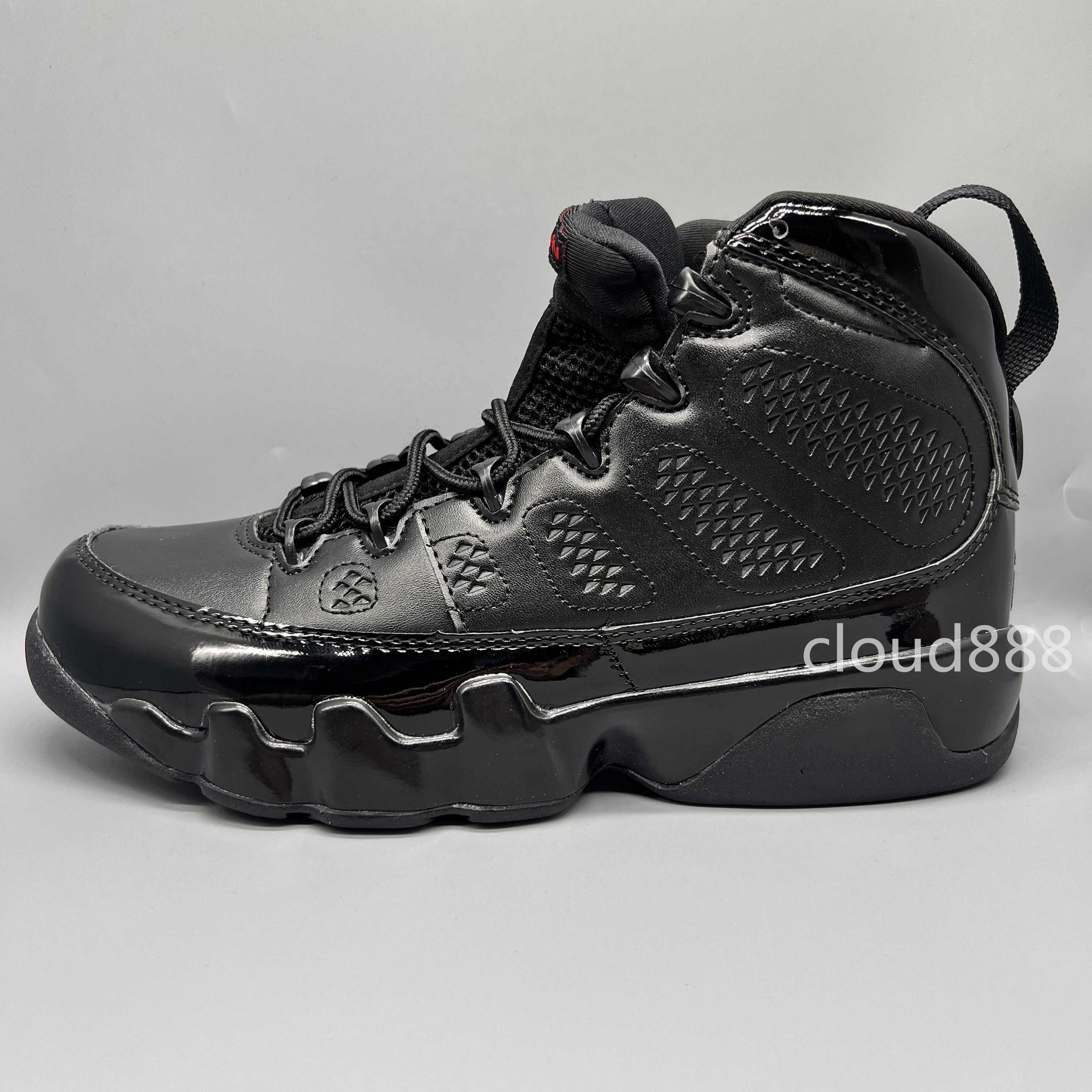 Shoes Outdoor Shoes&Sandals Jumpman 9 Retro OG Men 9s Fir Red Particle Grey Racer University Blue Gold Bred Patent Anthracite Sneakers with box
Shoes Outdoor Shoes&Sandals Jumpman 9 Retro OG Men 9s Fir Red Particle Grey Racer University Blue Gold Bred Patent Anthracite Sneakers with box