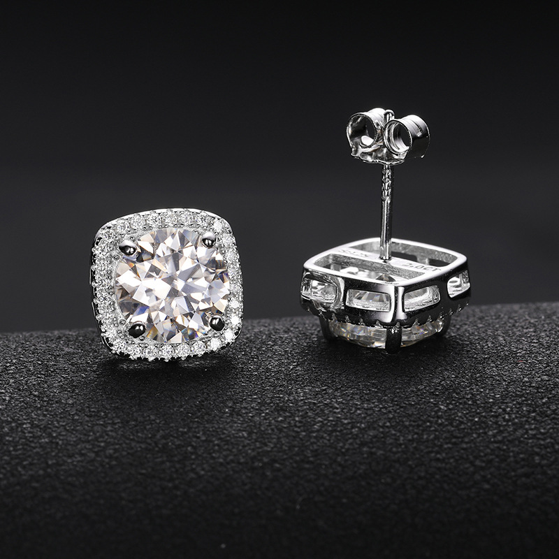 0.5CT 1CT 2CT Diamond Earrings 925 Sterling Silver Bling Moissanite Studs Earrings Jewelry for Men Women Nice Gift