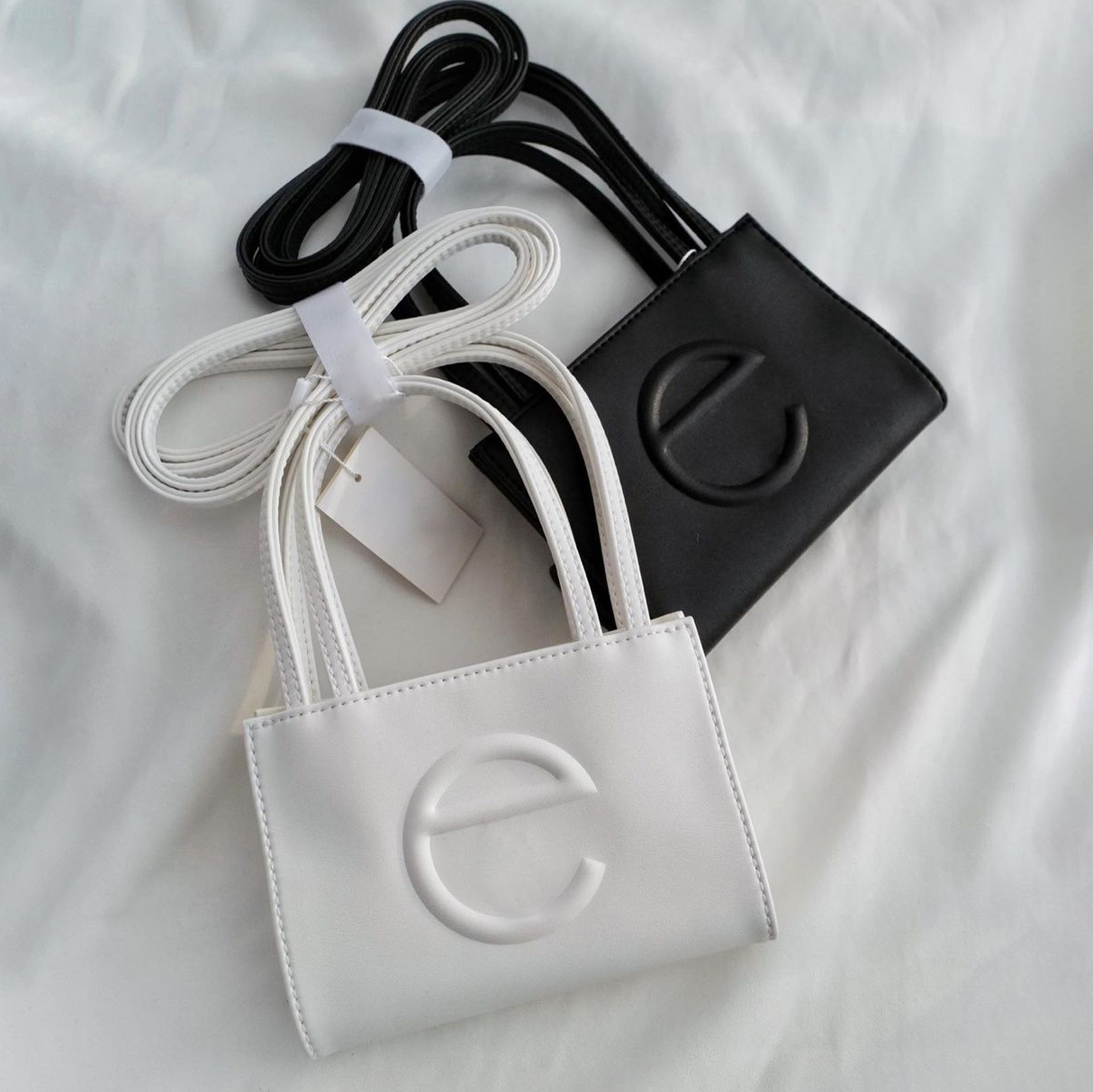 Clutch bag tel fars luxury designer Womens Men 2 sizes Mini Shopping bags Sunshine beach Genuine Leather Shoulder Totes Satchel Crossbody Cosmetic purses handbag, Pearl chocolate
Clutch bag tel fars luxury designer Womens Men 2 sizes Mini Shopping bags Sunshine beach Genuine Leather Shoulder Totes Satchel Crossbody Cosmetic purses handbag, Pearl chocolate