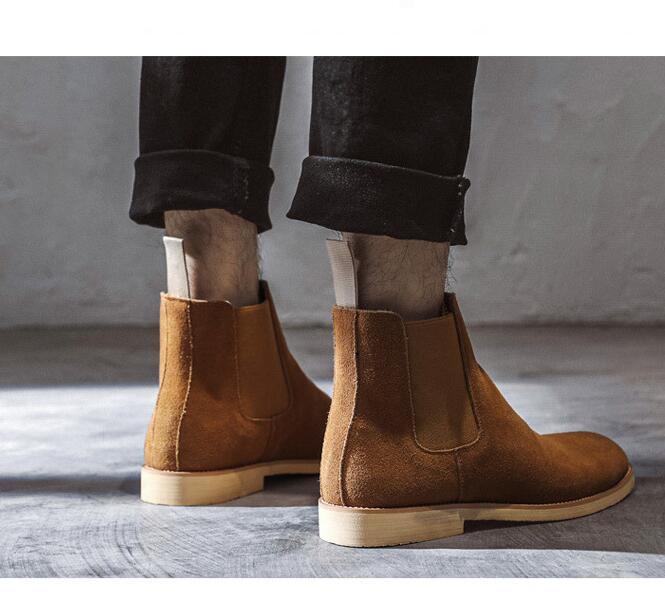 Autumn and Winter British Martin Boots Pointed Casual Shoes Leather High-top Men's Chelsea Boots Motorcycle Boots Yellow color