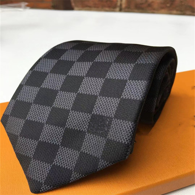 SSYY NEW 2023 Cravattino Krawatte mens luxury necktie damier quilted ties plaid designer tie silk tie with box black blue white
SSYY NEW 2023 Cravattino Krawatte mens luxury necktie damier quilted ties plaid designer tie silk tie with box black blue white