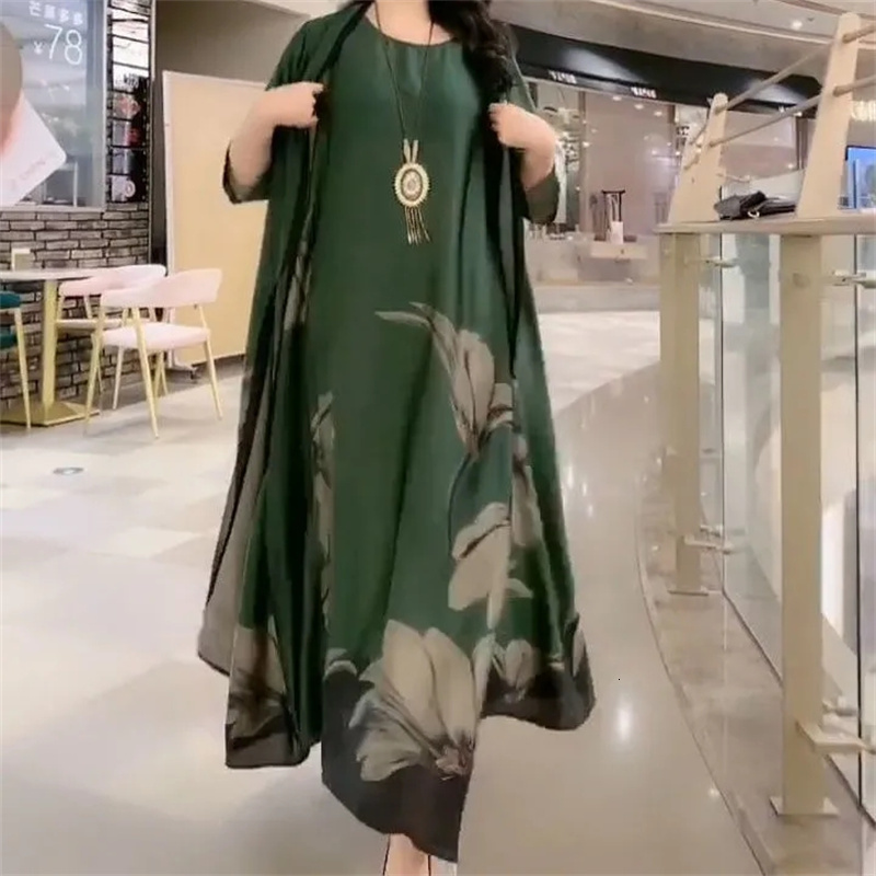 Two Piece Dress Middle Aged Mother Suit Summer Casual Fashion Printing Suits Long Women Temperament Sets 729 230325