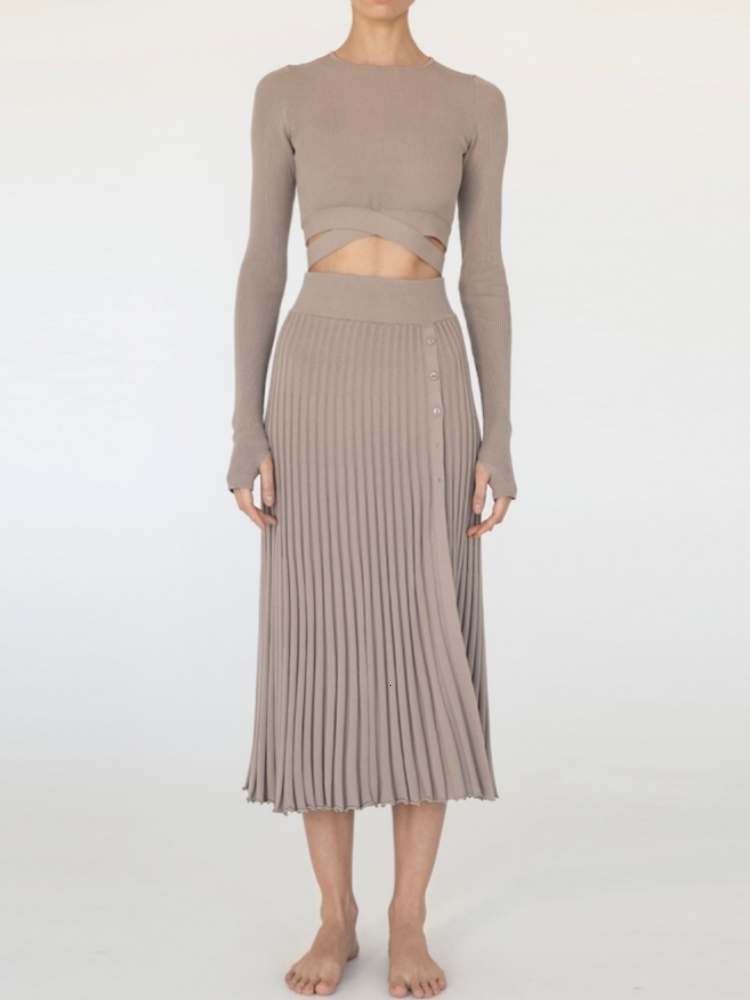Two Piece Dress Elegant Knitted Sweater Long Skirts Set Women Chic Crop Top And Button Pleated Outfit Sexy Split Suits 230325