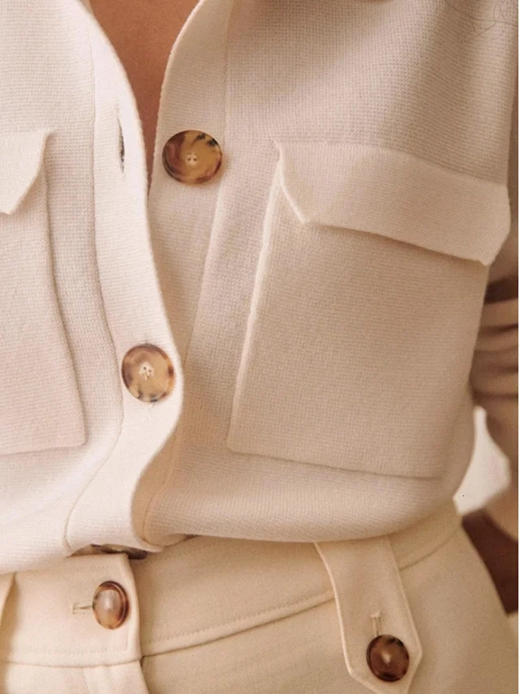 Women's Knits Tee TurnDown Collar Solid Color Shirt Sweater Long Sleeve Ladies Cardigan with Double Pockets 230324