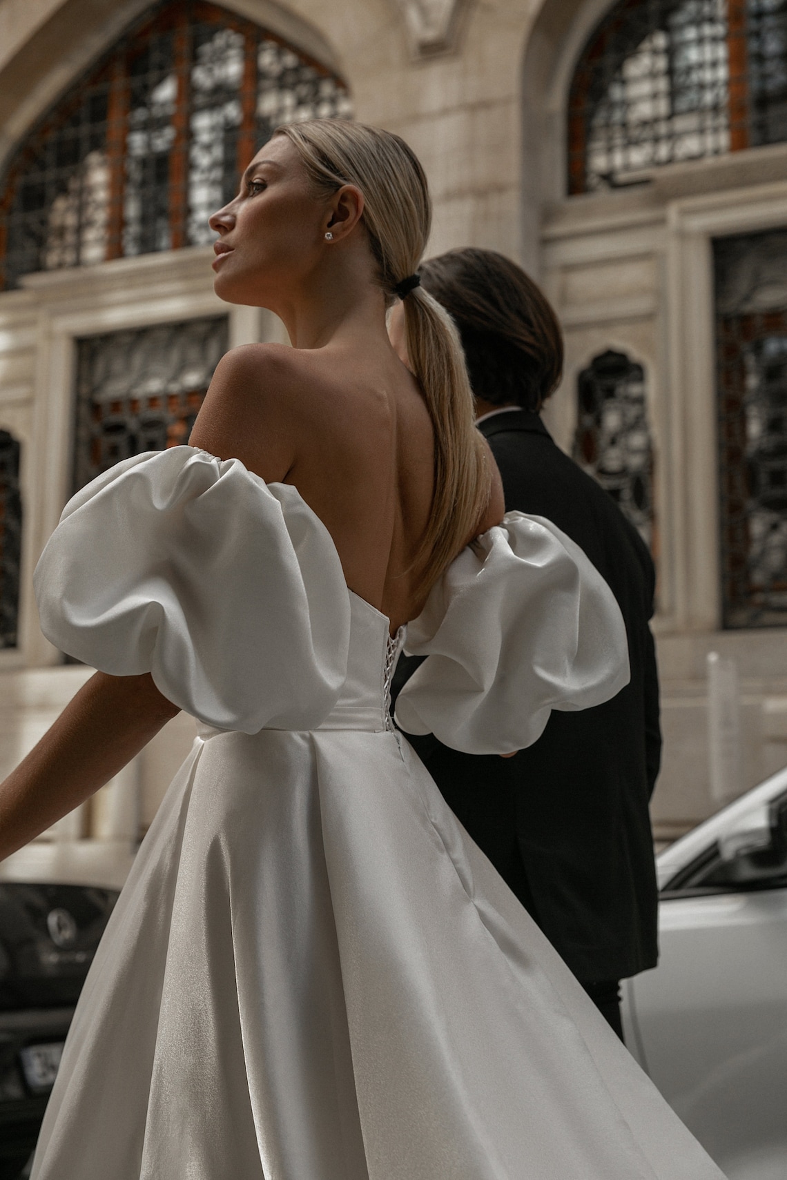 Fabulous Pleated Wedding Dresses Side Split Bridal Gowns Sweetheart Neckline With Short Sleeves A Line Sweep Train Satin Vestido De Novia