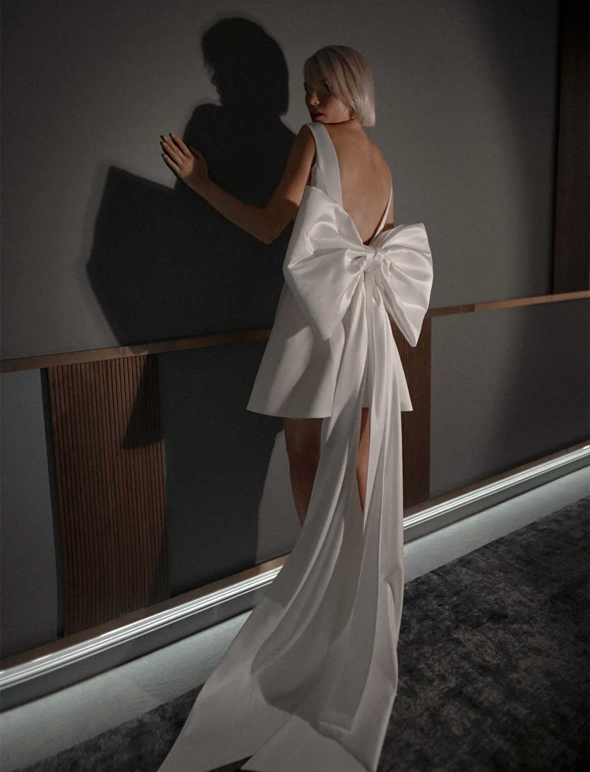 Short Simple Satin A-Line Wedding Dresses With Detachable Bow Long Train Back V-neck Backless Summer Garden Beach Elegant Ivory Bridal Gowns 2023