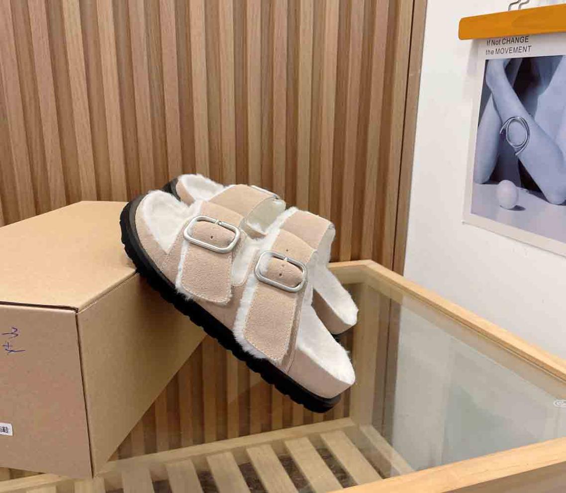 Platforms wool sandals Designer Luxury women slippers Casual shoes Flat Comfort Shearling Strap fashion Buckle indoor women sandal2046731, Brown
Platforms wool sandals Designer Luxury women slippers Casual shoes Flat Comfort Shearling Strap fashion Buckle indoor women sandal2046731, Brown
