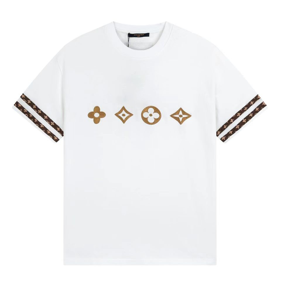 Louiseity Fashion Viutonity 2023 New High Edition Classic Logo Shoes Graphic Print Trend Versatile Cotton Short Sleeve T-shirt for Men and Women, Black
Louiseity Fashion Viutonity 2023 New High Edition Classic Logo Shoes Graphic Print Trend Versatile Cotton Short Sleeve T-shirt for Men and Women, Black