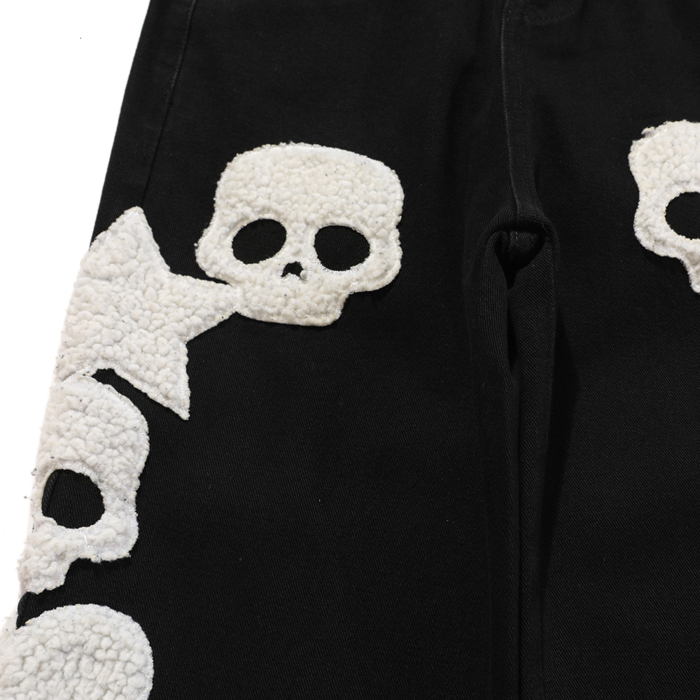 Women's Jeans Furry Skull Letter Star Patches Denim Pants Winter Spring High Street Punk Goth Gothic Jeans Women Trousers Couple Streetwear 23032
