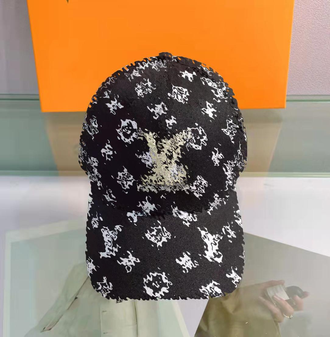 Hats designer hat fashion duck tongue hats classic Embroidered Baseball cap for men and women retro sunshade simple high quality v8608349, Red
Hats designer hat fashion duck tongue hats classic Embroidered Baseball cap for men and women retro sunshade simple high quality v8608349, Red