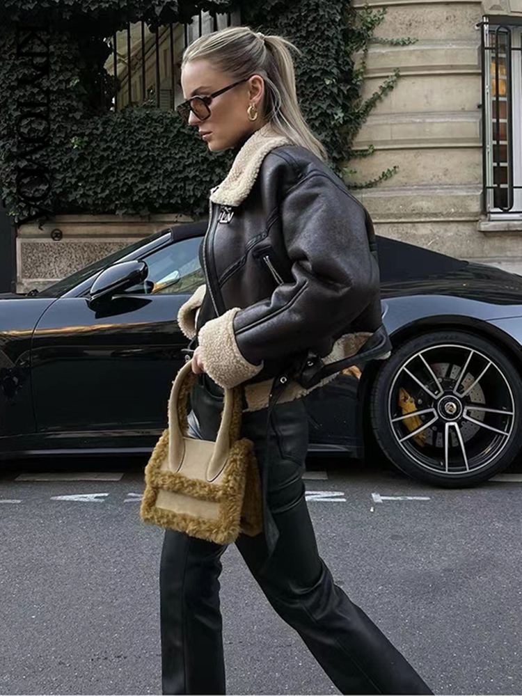 Women's Jackets KPYTOMOA Women Fashion Thick Warm Faux Shearling Jacket Coat Vintage Long Sleeve Belt Hem Female Outerwear Chic Tops 230325