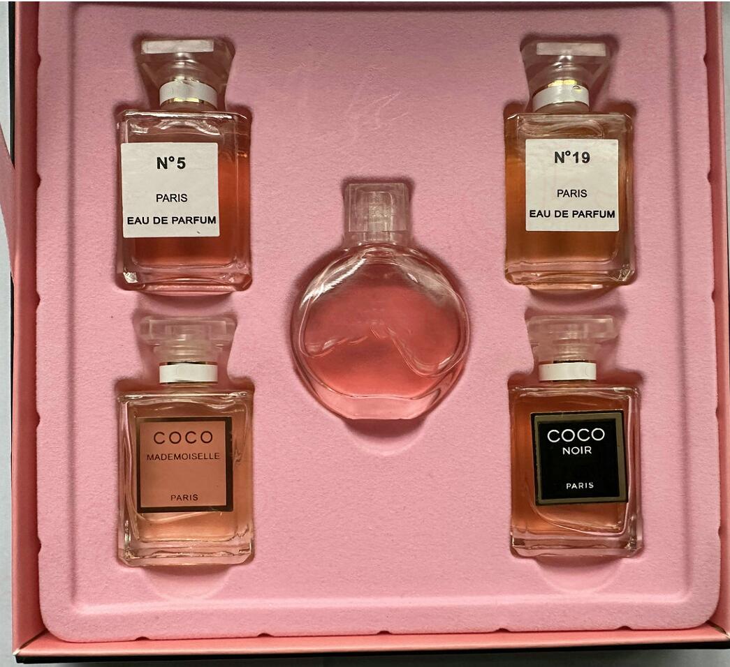 High Quality 5 in 1 Women Perfume COCO N5 N19 MADEMOISELLE Travel Set 5pcs Perfumed Deodorant Eau De Parfum Suit Gift Box Long-lasting Fragrance Beauty
High Quality 5 in 1 Women Perfume COCO N5 N19 MADEMOISELLE Travel Set 5pcs Perfumed Deodorant Eau De Parfum Suit Gift Box Long-lasting Fragrance Beauty