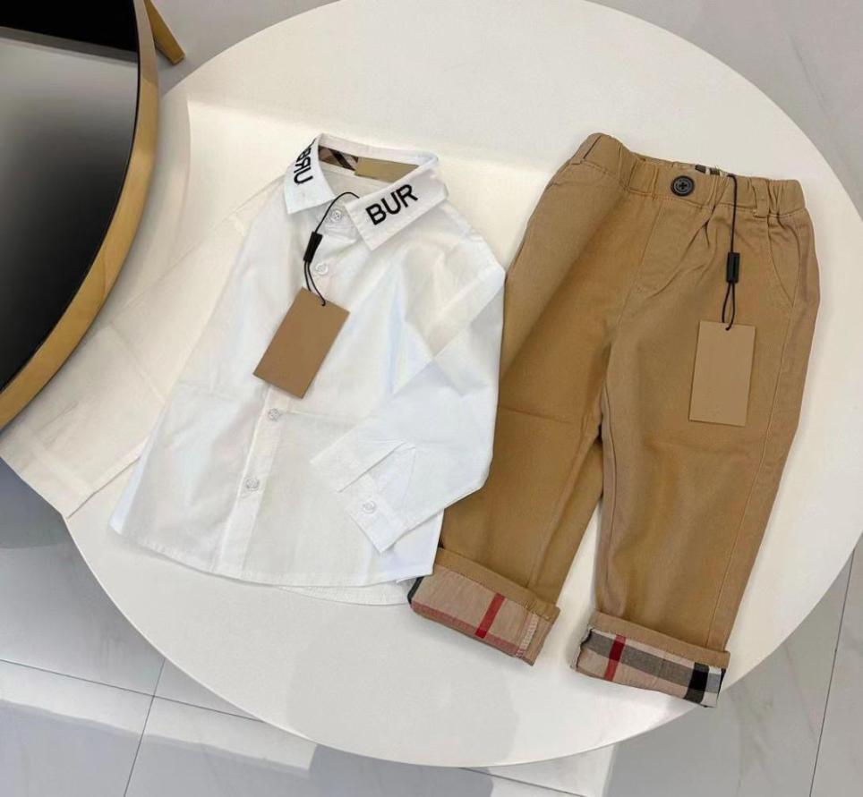 baby t shirt set kids Sets kid designer tshirt pant girl boy clothe Tops Luxury summer spring long Sleeve With Letters Turndown C5259091, White 1
baby t shirt set kids Sets kid designer tshirt pant girl boy clothe Tops Luxury summer spring long Sleeve With Letters Turndown C5259091, White 1