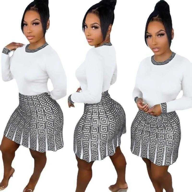 Women Tracksuits Designer Dress 2023 New Positioning Printing Two Pieces Skirt Set Long Sleeve Fashionable Casual Dresses Suits, Blue
Women Tracksuits Designer Dress 2023 New Positioning Printing Two Pieces Skirt Set Long Sleeve Fashionable Casual Dresses Suits, Blue