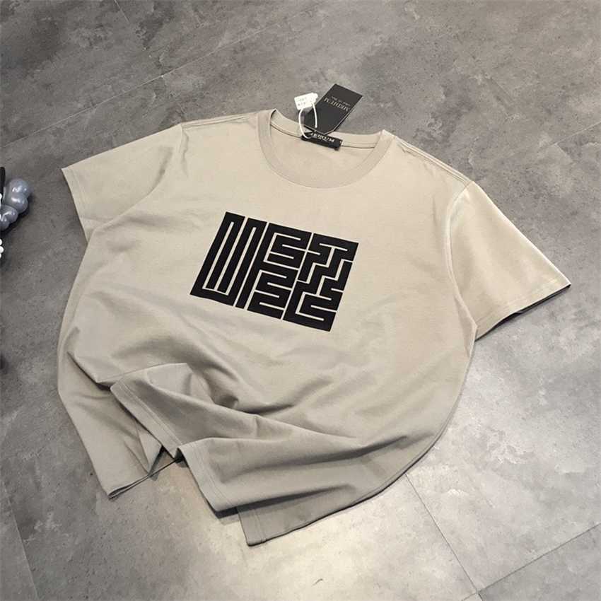 Factory Outlet Online Korean Lovers' Nine Palace Flocked Checker Maze Men's and Women's Relaxed Casual Versatile Round Neck Cotton Short Sleeve T-shirt Summer, Picture color
Factory Outlet Online Korean Lovers' Nine Palace Flocked Checker Maze Men's and Women's Relaxed Casual Versatile Round Neck Cotton Short Sleeve T-shirt Summer, Picture color