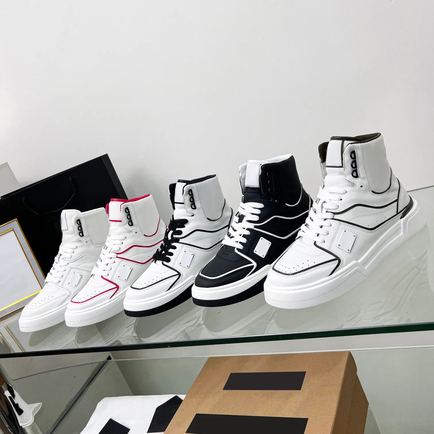With Box 2022 luxury designer sneakers shoes High Outdoor Sports Perfect Calfskin nappa Portofino White Leather Casual Walking Nice Famo aIR, #2
With Box 2022 luxury designer sneakers shoes High Outdoor Sports Perfect Calfskin nappa Portofino White Leather Casual Walking Nice Famo aIR, #2
