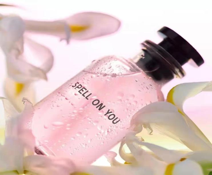 Designer perfume SPELL ON YOU Eau de Parfum 100ml Fragrance good smell Long time leaving body mist High version Quality Fast Ship6245547
Designer perfume SPELL ON YOU Eau de Parfum 100ml Fragrance good smell Long time leaving body mist High version Quality Fast Ship6245547