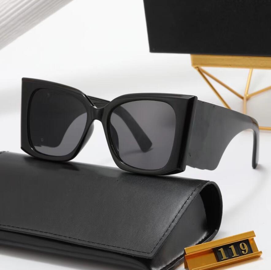 Summer Luxury Fashion Women Sunglasses Large square Sunglasses 6 color Choose beach Glasses with box Free shipping
Summer Luxury Fashion Women Sunglasses Large square Sunglasses 6 color Choose beach Glasses with box Free shipping