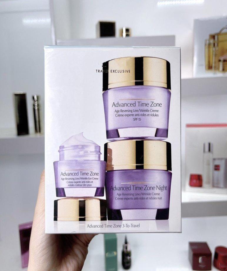 Travellers Exclusive Foundation Primer Advanced time zone Moisturizing Day cream50g Night cream50g eye cream15g purple bottle Fast5236319
Travellers Exclusive Foundation Primer Advanced time zone Moisturizing Day cream50g Night cream50g eye cream15g purple bottle Fast5236319