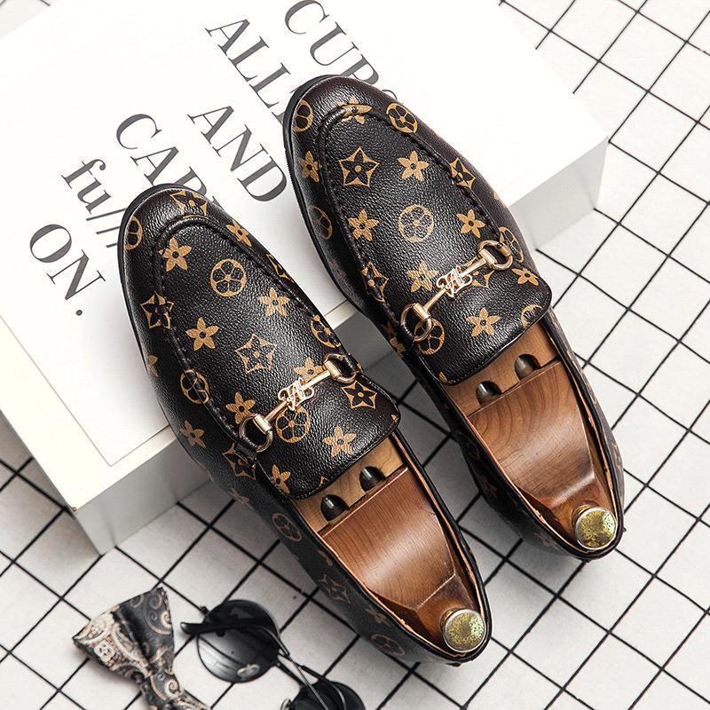 Luxury Brand Printed pattern men dress shoes Flat Casual Shoe Business Office Oxfords genuine leather Designers Metal Buckle Suede loafer