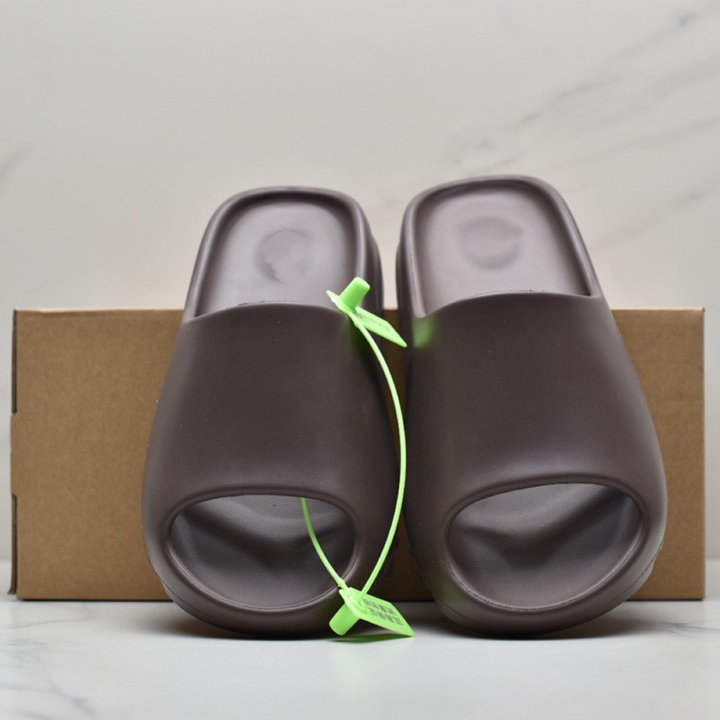 Slippers slides for women slides shoes Top Quality Slides Bone Resin Desert Sandy Rubber Slippers Summer Flat Men Women Beach Foam Runner Size 35-47 slides slippers, Brown
Slippers slides for women slides shoes Top Quality Slides Bone Resin Desert Sandy Rubber Slippers Summer Flat Men Women Beach Foam Runner Size 35-47 slides slippers, Brown