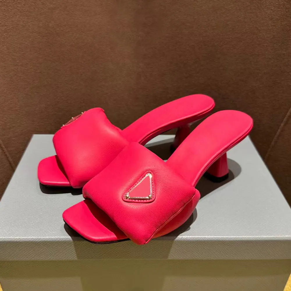 Soft padded nappa leather slippers Summer heels Sandals Muilezels shoes slip-on triangle Buckle ornament sandal women luxury designer slides slipper, Color 6
Soft padded nappa leather slippers Summer heels Sandals Muilezels shoes slip-on triangle Buckle ornament sandal women luxury designer slides slipper, Color 6