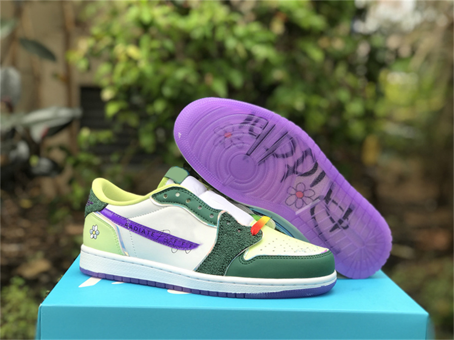 Basketball Shoes 1 1s Low Og Doernbecher Gorge Green Court Purple White Barely Volt Sail Sports Sneakers Original