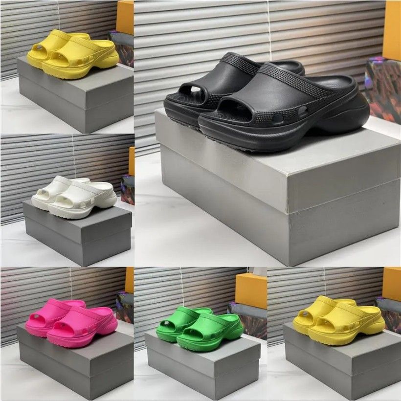 Balencigas Balencaigaity Luxury Designer Pool Croc Slippers Men Women Outdoor Thick Bottom Slides Rubber Slipper Platform Sandals c, Crsb1301
Balencigas Balencaigaity Luxury Designer Pool Croc Slippers Men Women Outdoor Thick Bottom Slides Rubber Slipper Platform Sandals c, Crsb1301