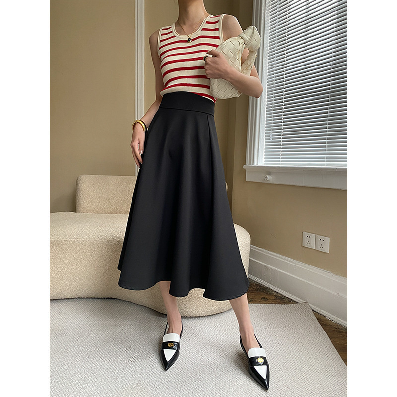 Camisoles Tanks U Neck Stripe Slim Knit Bottom Tank Tops Spring Summer Tops 230327