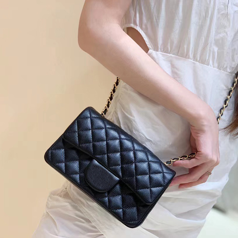 Luxury Handbag Designer Shoulder Bag Genuine leather Crossbody Bag 20CM Delicate knockoff Flap bag With Box YC003
Luxury Handbag Designer Shoulder Bag Genuine leather Crossbody Bag 20CM Delicate knockoff Flap bag With Box YC003