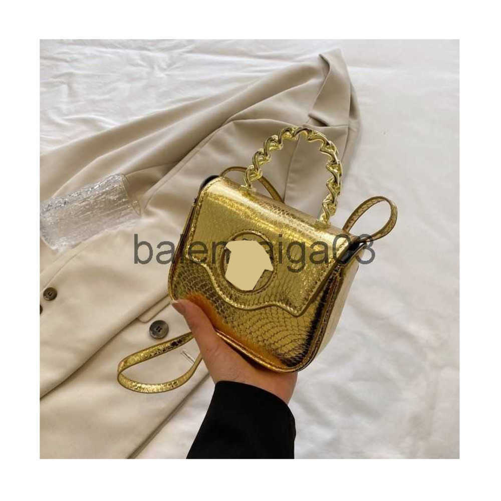 Designer Versage Bag Tote Shoulder Handbag Crossbody Messenger Bag Luxurious Fashion Men Woman Summer Magnetic Buckle Leather Mini Makeup Bag, Black
Designer Versage Bag Tote Shoulder Handbag Crossbody Messenger Bag Luxurious Fashion Men Woman Summer Magnetic Buckle Leather Mini Makeup Bag, Black