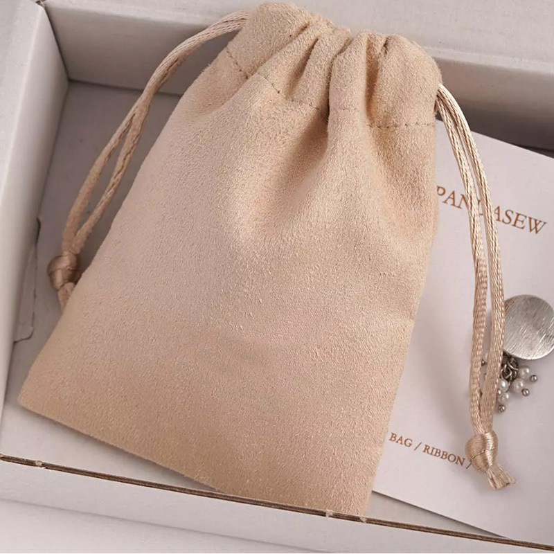 Jewelry Boxes Ivory Suede Gift Bags Custom Sack All size Watch Perfume Eyelashes Makeup Drawstring Pouches Jewelry Sachets 230325