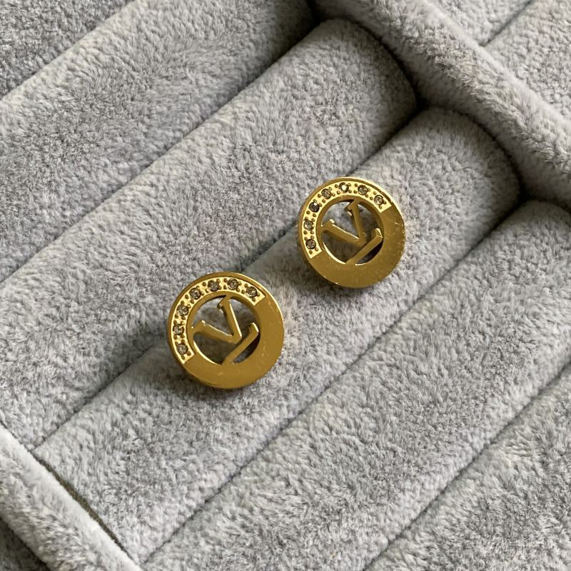 With Diamond Luxury Brand Women Designer Studs Titanium Steel Fashion Couple Earrings
With Diamond Luxury Brand Women Designer Studs Titanium Steel Fashion Couple Earrings