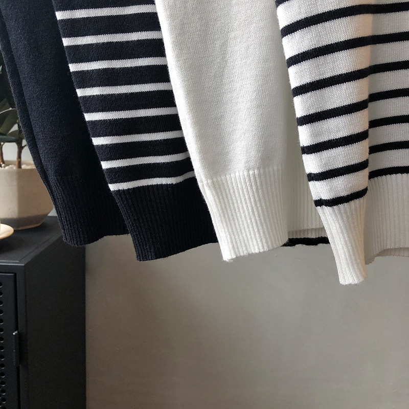 Camisoles Tanks Striped Knitted Crop Camis White Black Summer Casual Women Tank Tops 230327