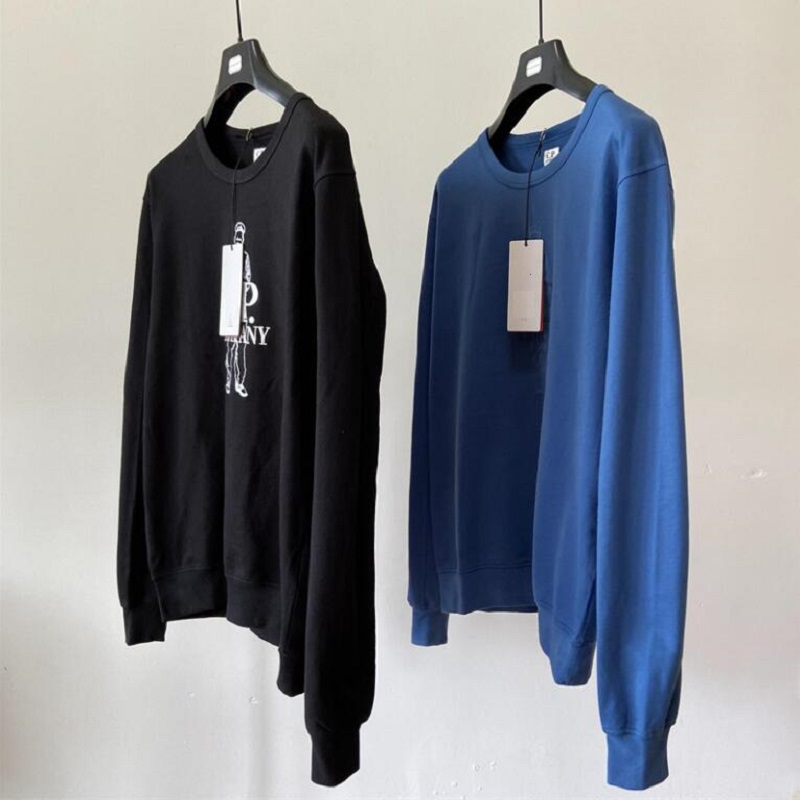 One lens hoodies casual outdoor fashion brand sweatshirts embroidery jogging hooded men tracksuit black blue size M-XXL
One lens hoodies casual outdoor fashion brand sweatshirts embroidery jogging hooded men tracksuit black blue size M-XXL