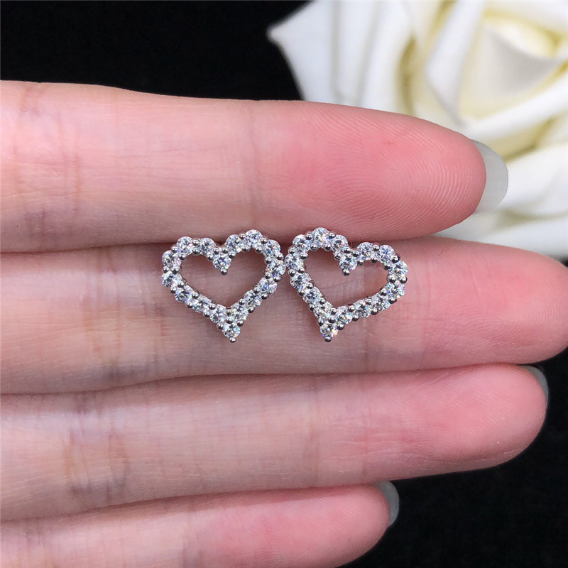 Stud Real GRA Certified Heart Stud Earrings Pass the Diamond Test for Women Girls Sterling Silver Diamond Earrings Jewelry 230325