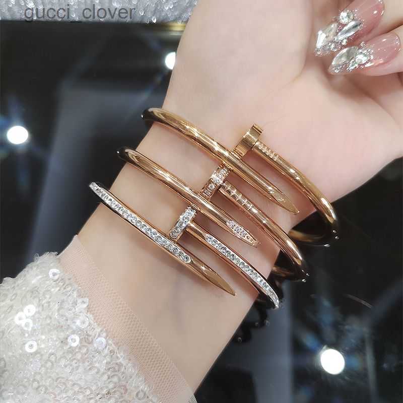 Love Screw Bracelet Designer Bracelets Luxury Jewelry Women Bangle Fashion Accessories Titanium Steel Alloy Gold-Plated Never Fade Not Allergic 9 color
Love Screw Bracelet Designer Bracelets Luxury Jewelry Women Bangle Fashion Accessories Titanium Steel Alloy Gold-Plated Never Fade Not Allergic 9 color